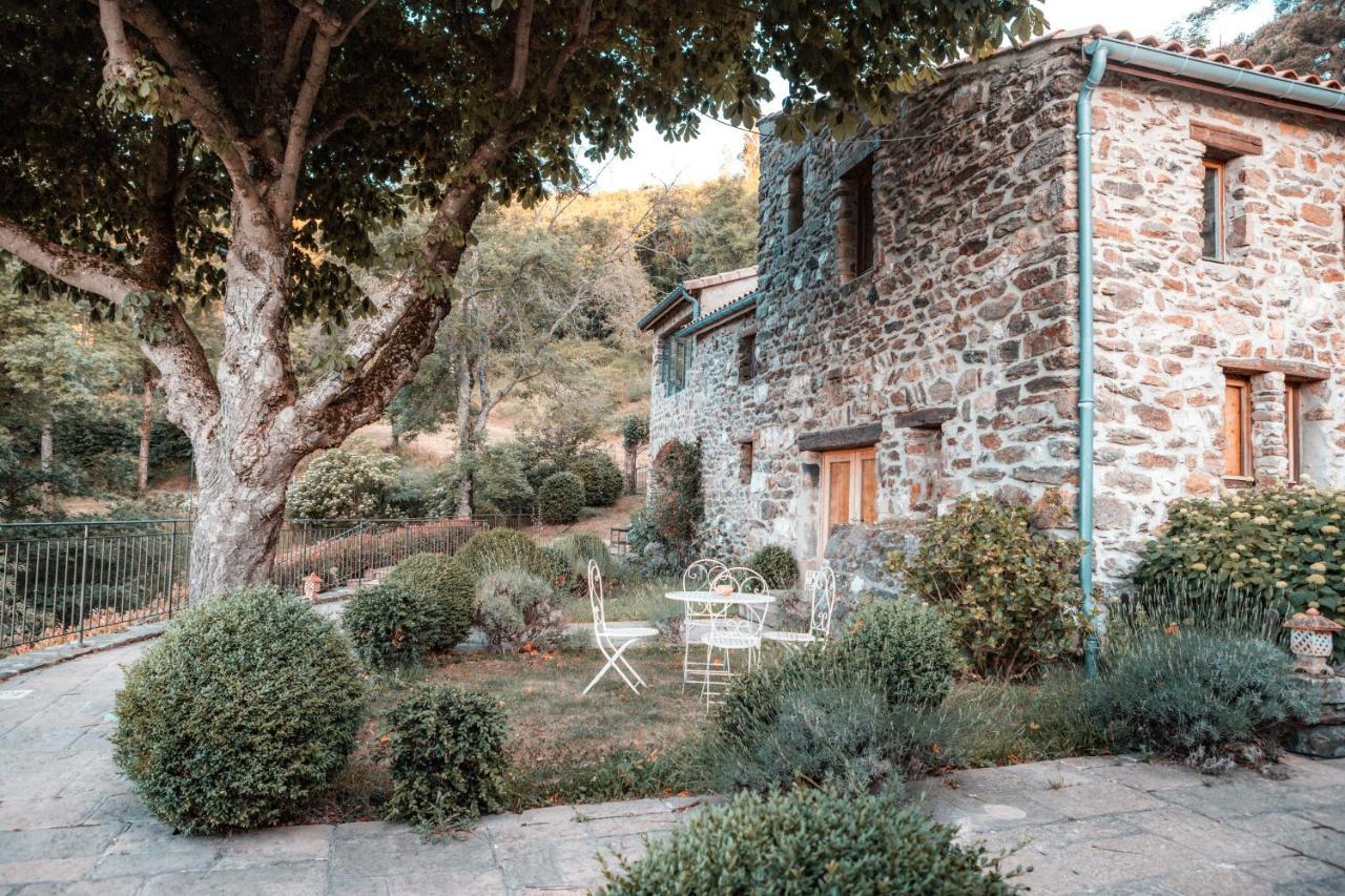 Maison D'Hotes Le Hameau De La Mure Saint-Laurent-du-Pape Exterior foto